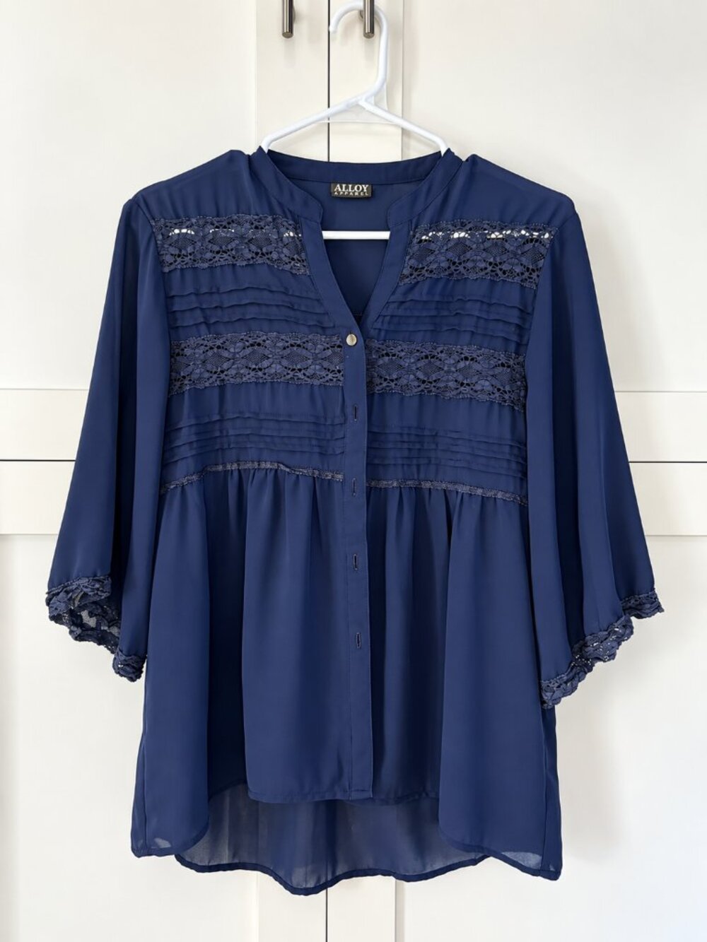 Alloy Apparel | Navy Lace & Pintuck BoHo 3/4 Sleeve - Size Small